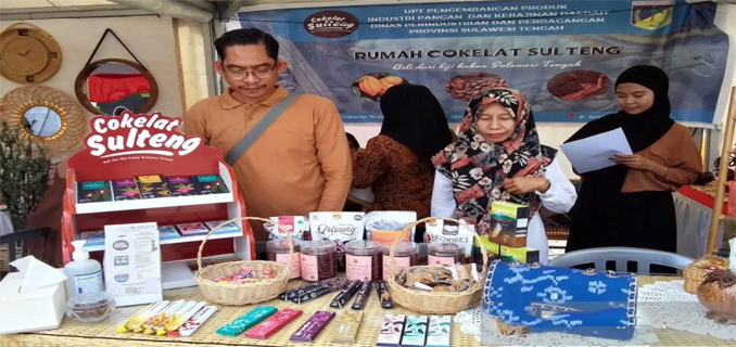 Pameran Produk UMKM Inkubator Bisnis di Palu